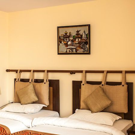 The Amadablam Hotel Kathmandu Exterior photo