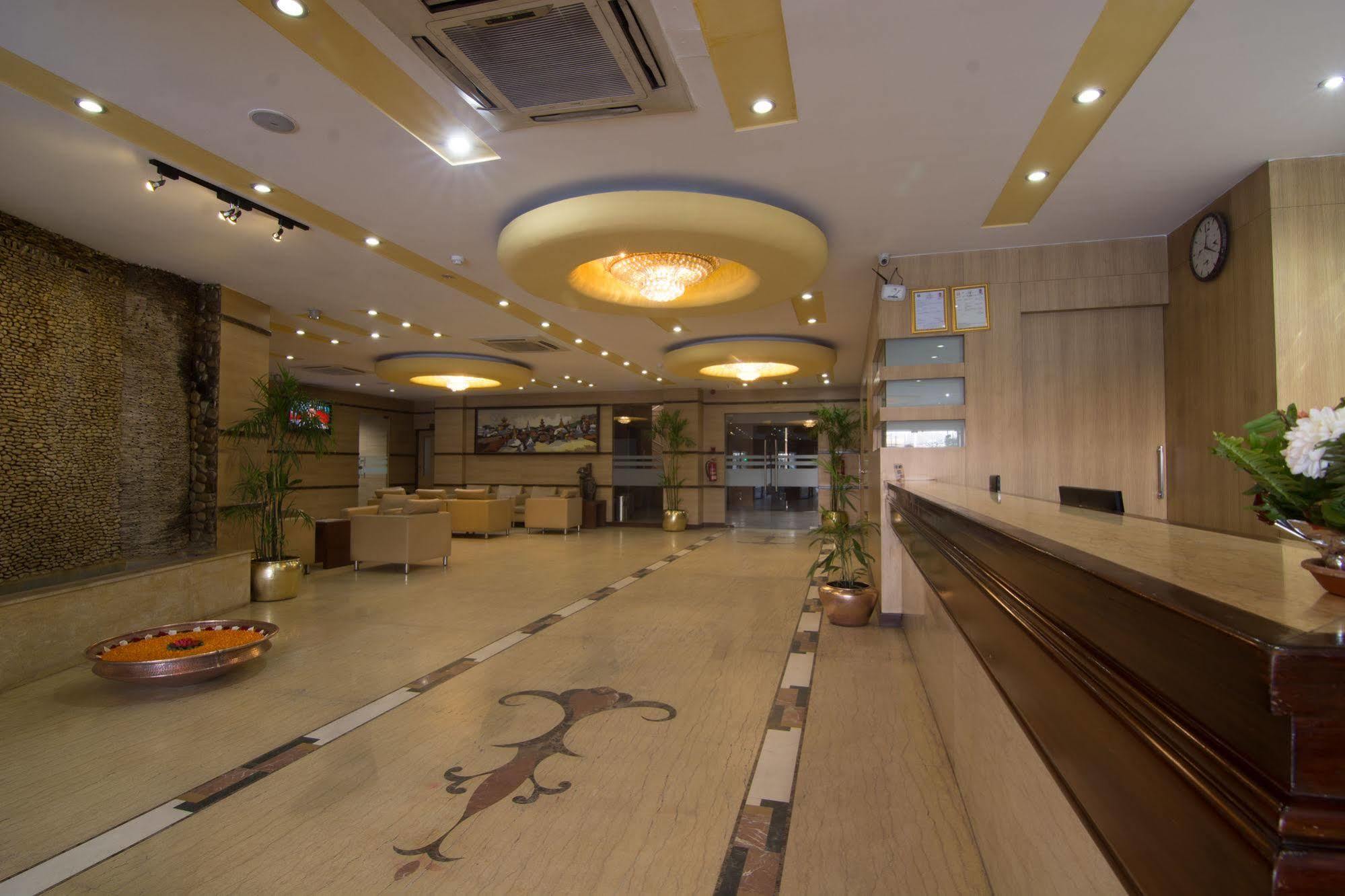 The Amadablam Hotel Kathmandu Exterior photo