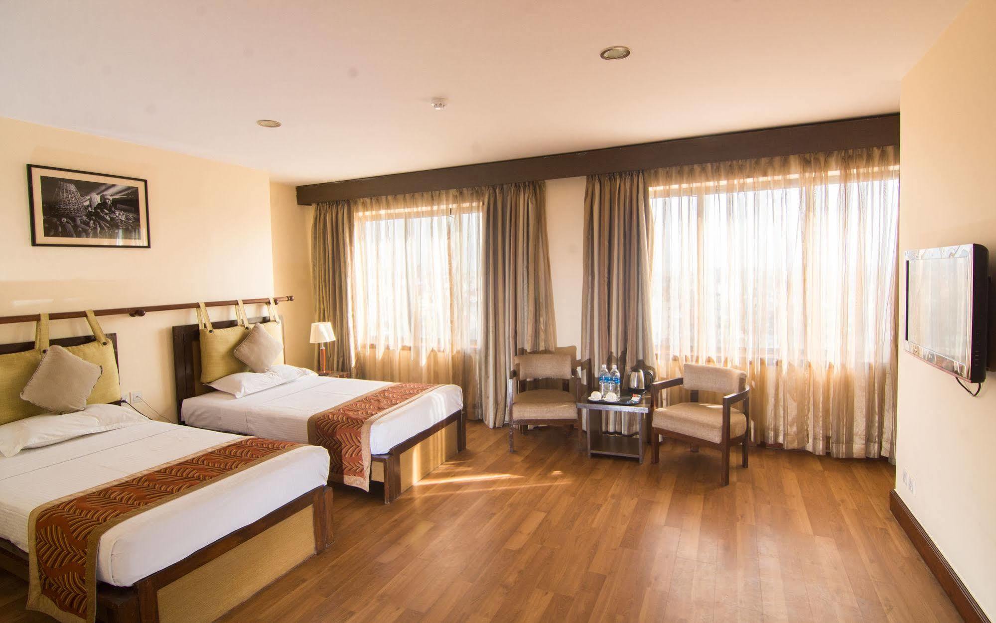 The Amadablam Hotel Kathmandu Exterior photo