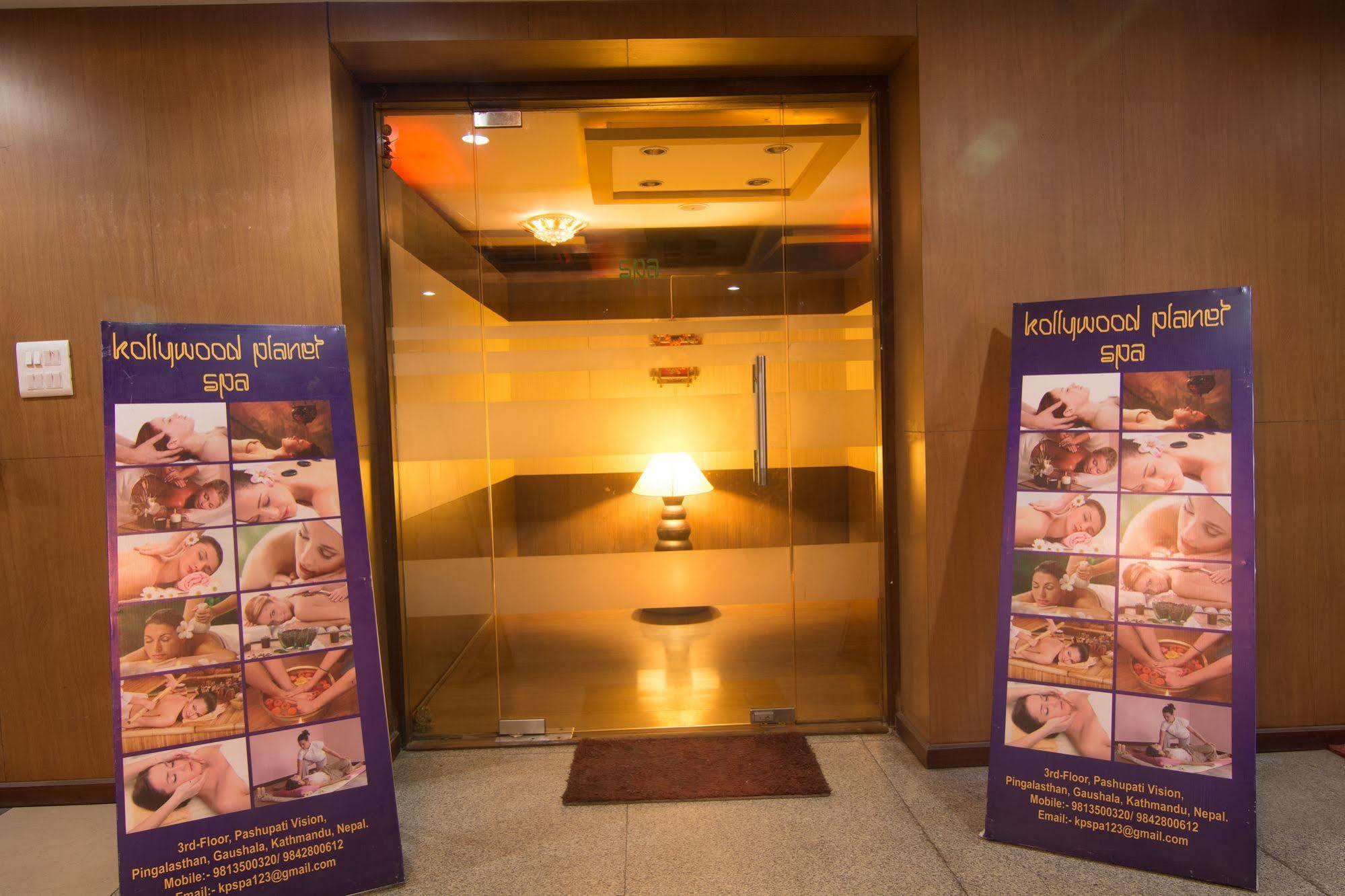 The Amadablam Hotel Kathmandu Exterior photo