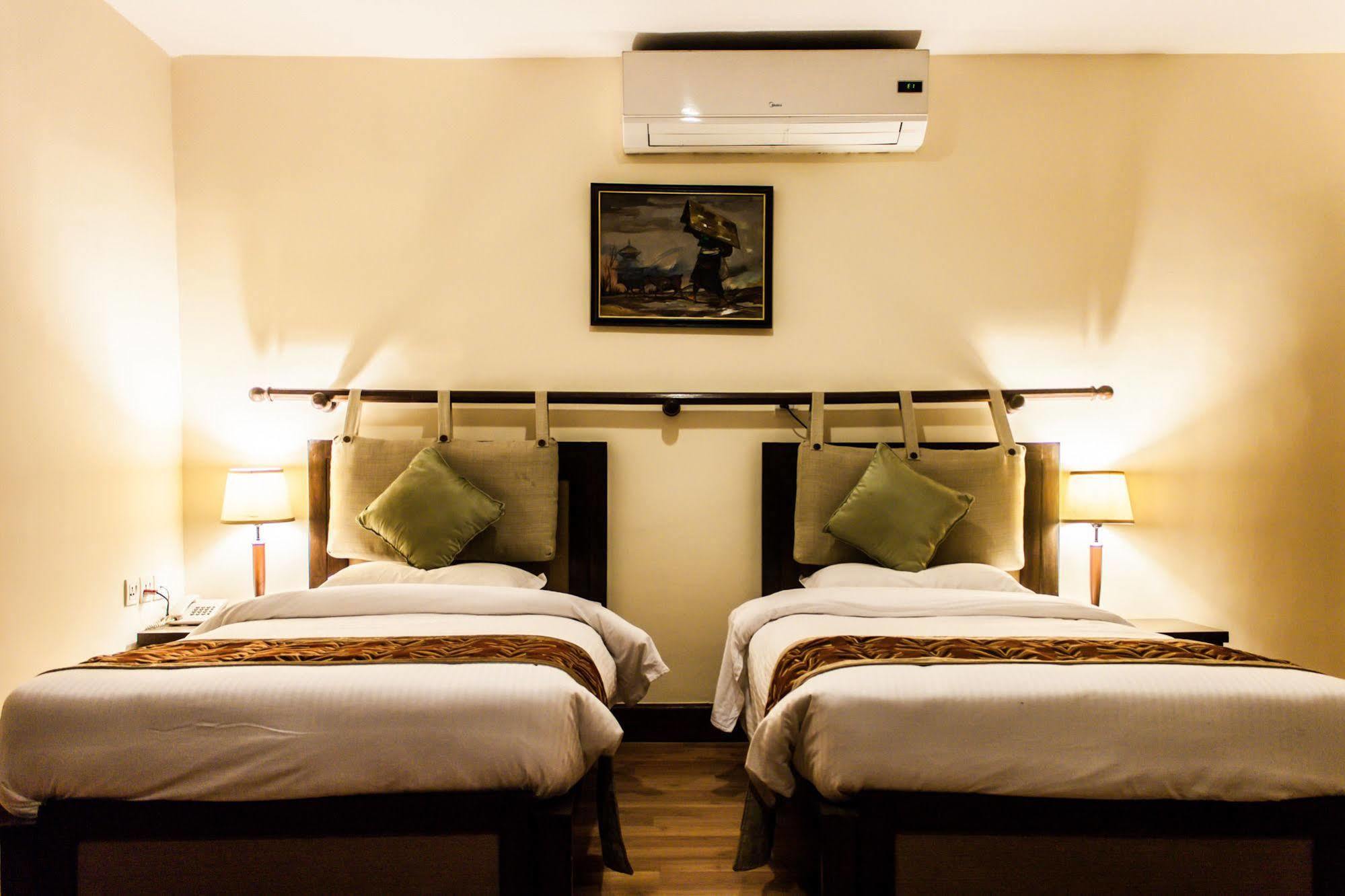 The Amadablam Hotel Kathmandu Exterior photo