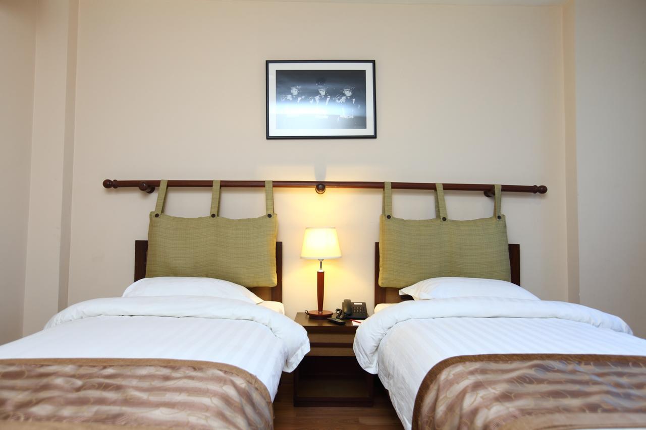 The Amadablam Hotel Kathmandu Exterior photo