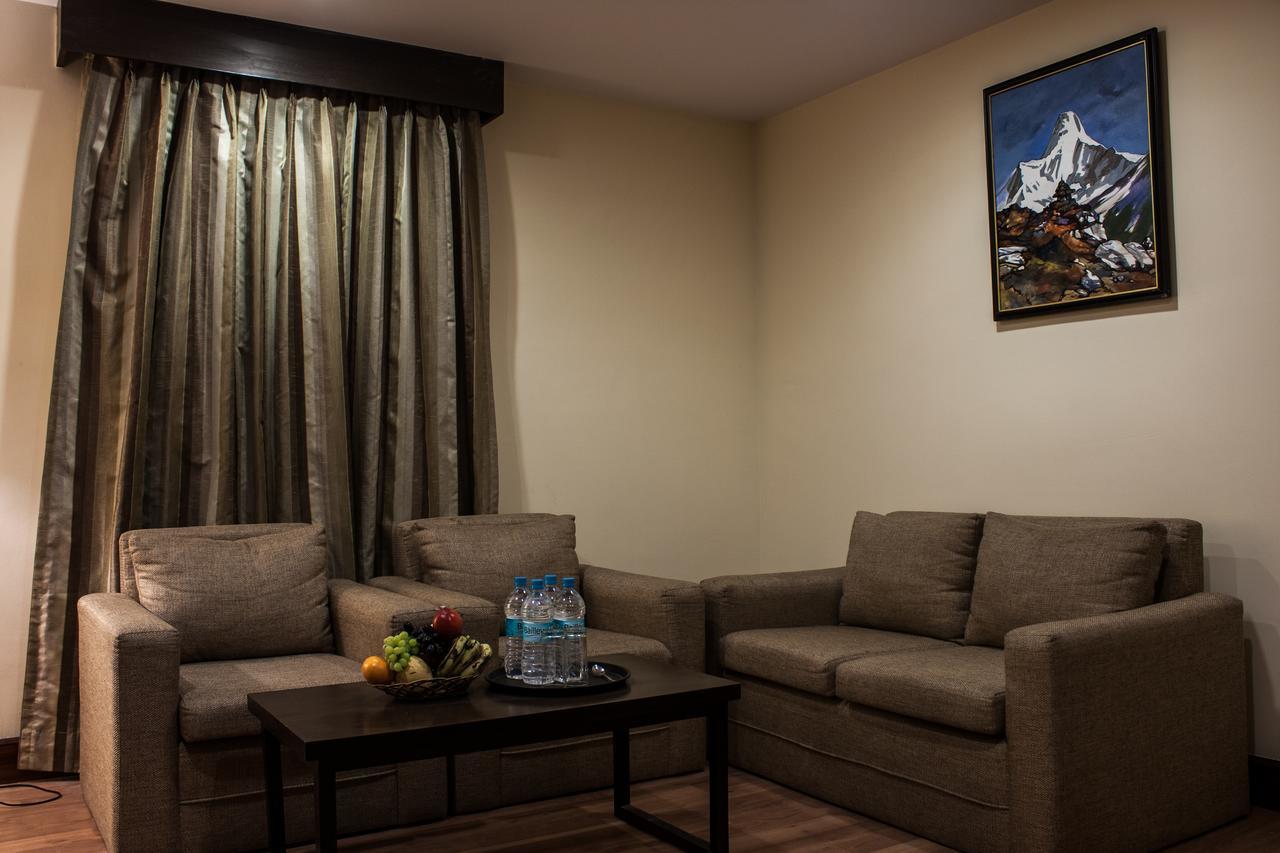 The Amadablam Hotel Kathmandu Exterior photo