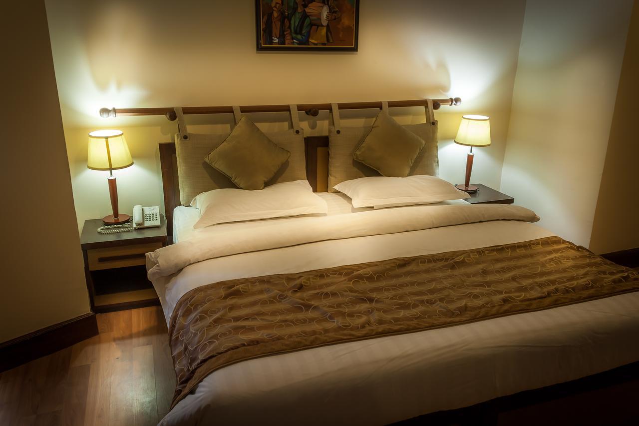 The Amadablam Hotel Kathmandu Exterior photo